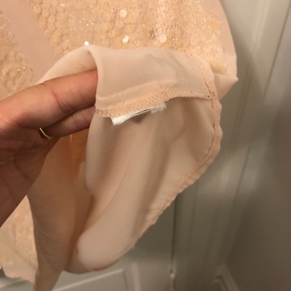Sequin Astr peach sleeveless blouse - Picture 4 of 4